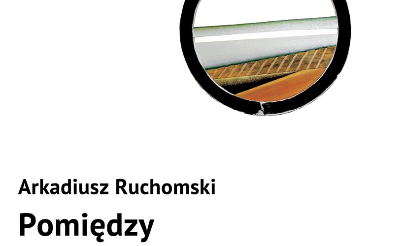 plakat pomiędzy