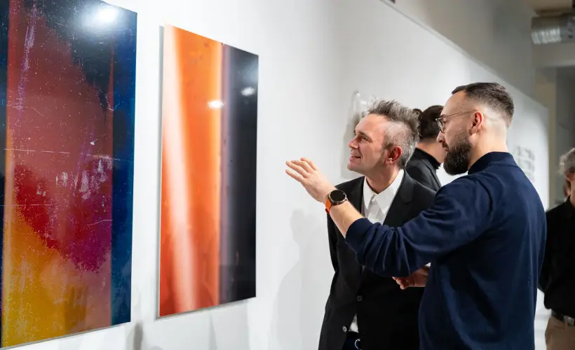 zdjęcie z wystawy BEYOND THE ZERO