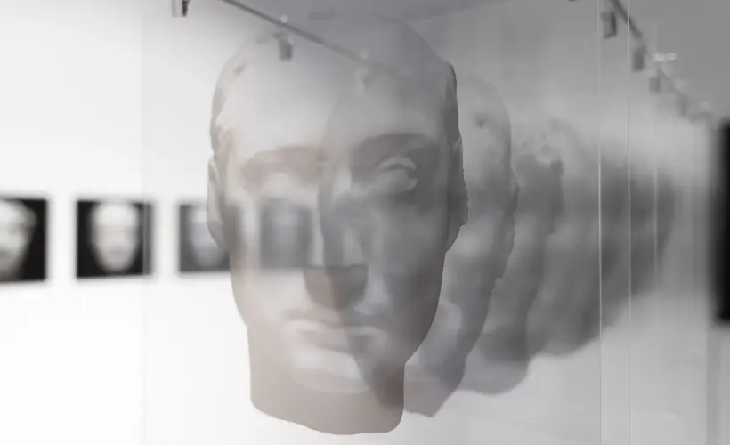 zdjęcie z wystawy Body in the interface