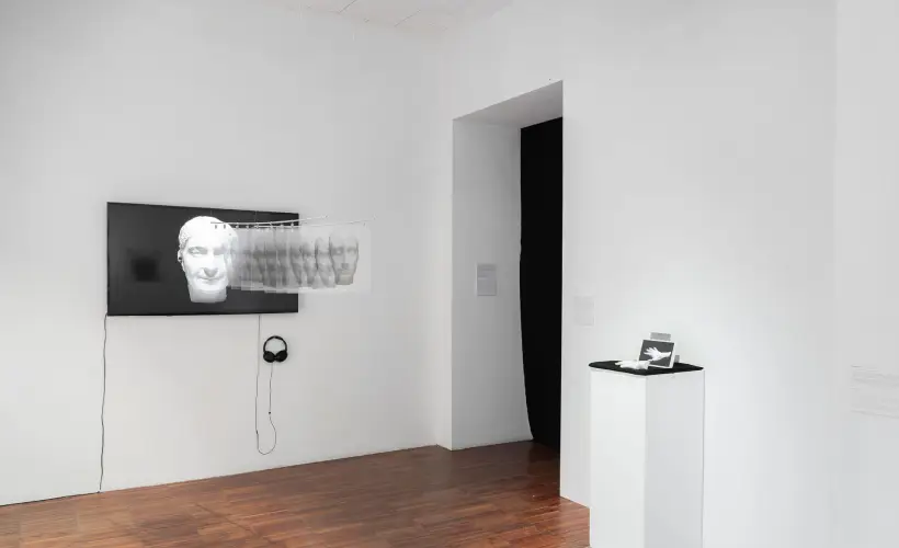 zdjęcie z wystawy Body in the interface